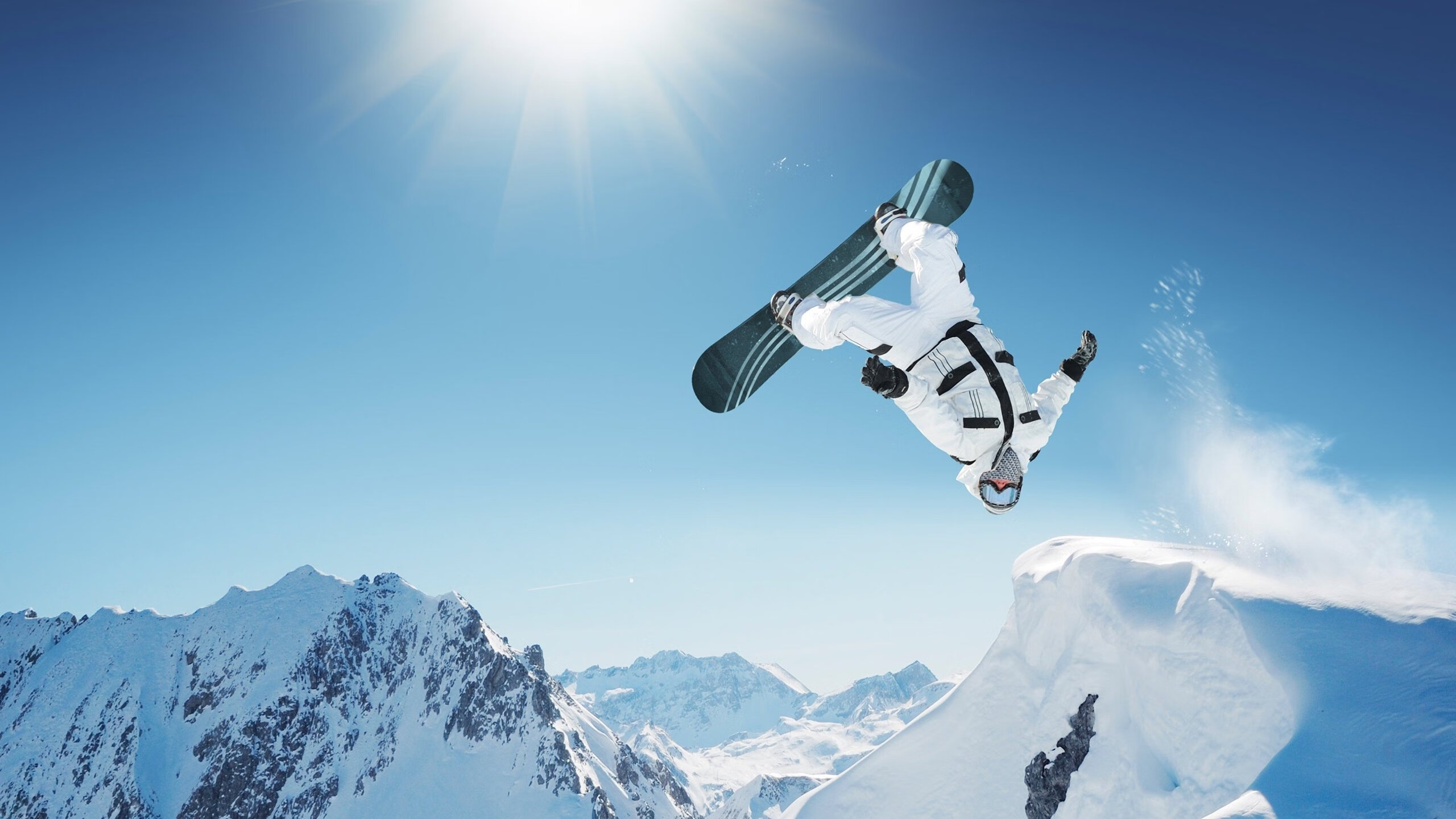 阿坎吉单骑救主！突尼斯横扫澳大利亚的背后，一个巨人扛起一支球队